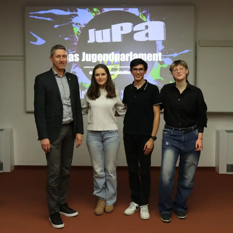 Der neugewählte Vorstand des Jugendparlaments v.l.n.r Christoph Böck, Neela Kaltenbach, Emilio Rubino Emiliano, Klara Stauner (Foto: Nicolas Perrot)